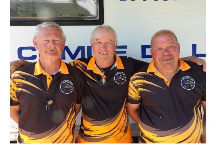 https://petanque-club-moirannais.sportsregions.fr/media/uploaded/sites/16755/albumphoto/69ee2afacc269_triplettevtranFinaliste.png